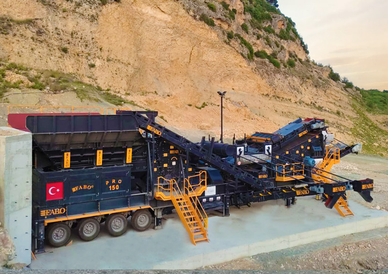 mobile crushing screening plant