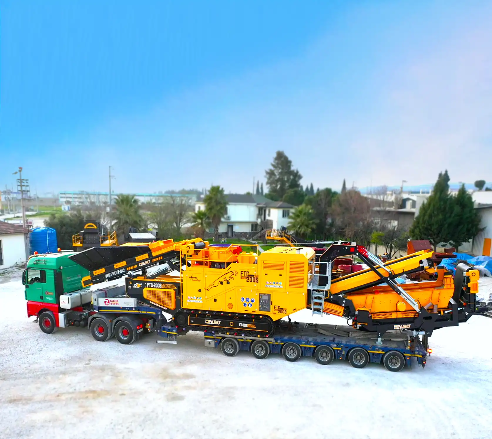 mobile-cone-crusher-01543